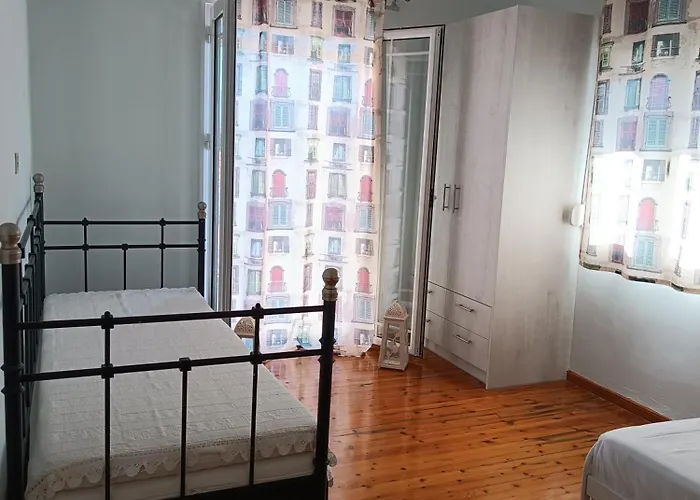 Xeni's House بيت للعطل