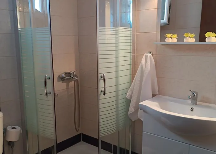 Xeni's House بيت للعطل *